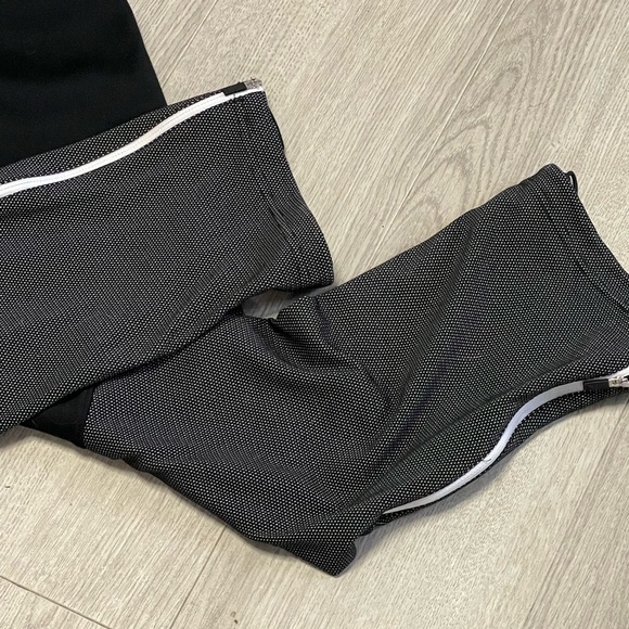 Jordan Flight Team Basketball Black and Gray Joggers - Picture 4 of 10